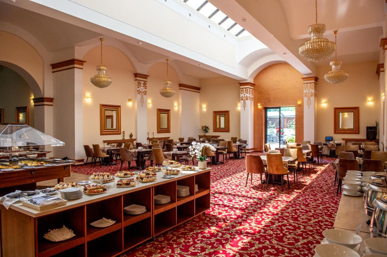 Hotel Del Mar & Conference Center Mamaia Ngoại thất bức ảnh