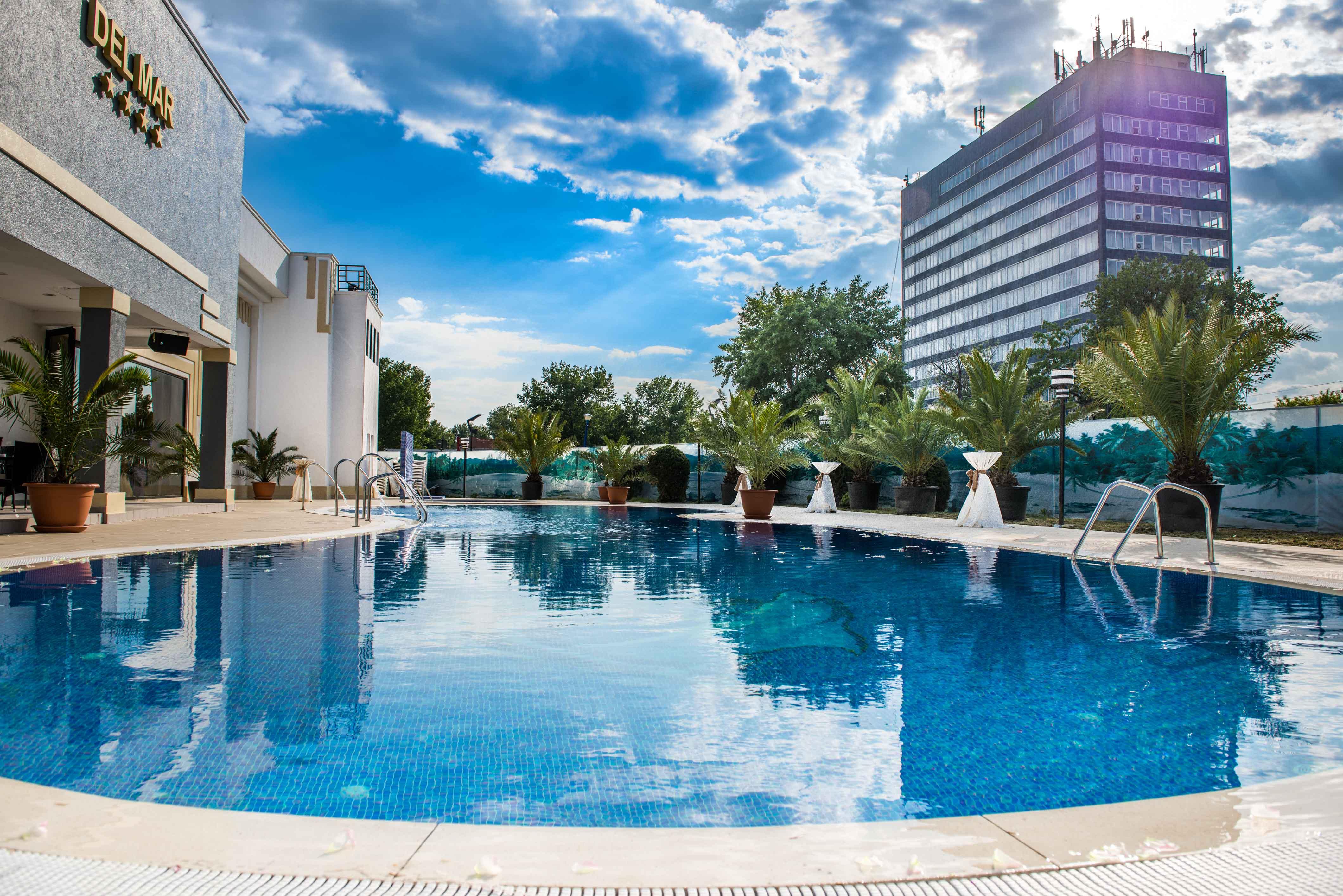 Hotel Del Mar & Conference Center Mamaia Ngoại thất bức ảnh