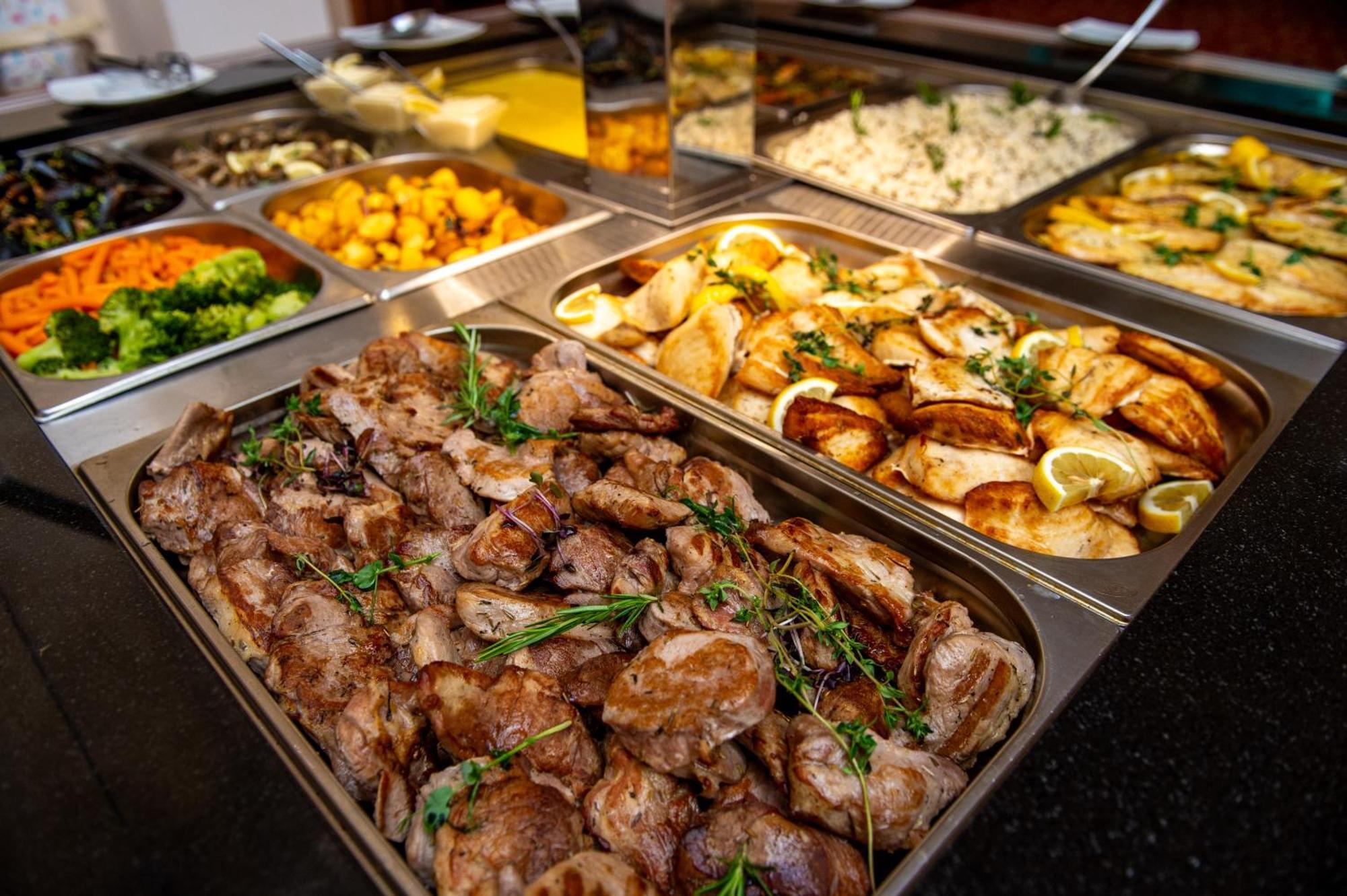 Hotel Del Mar & Conference Center Mamaia Ngoại thất bức ảnh