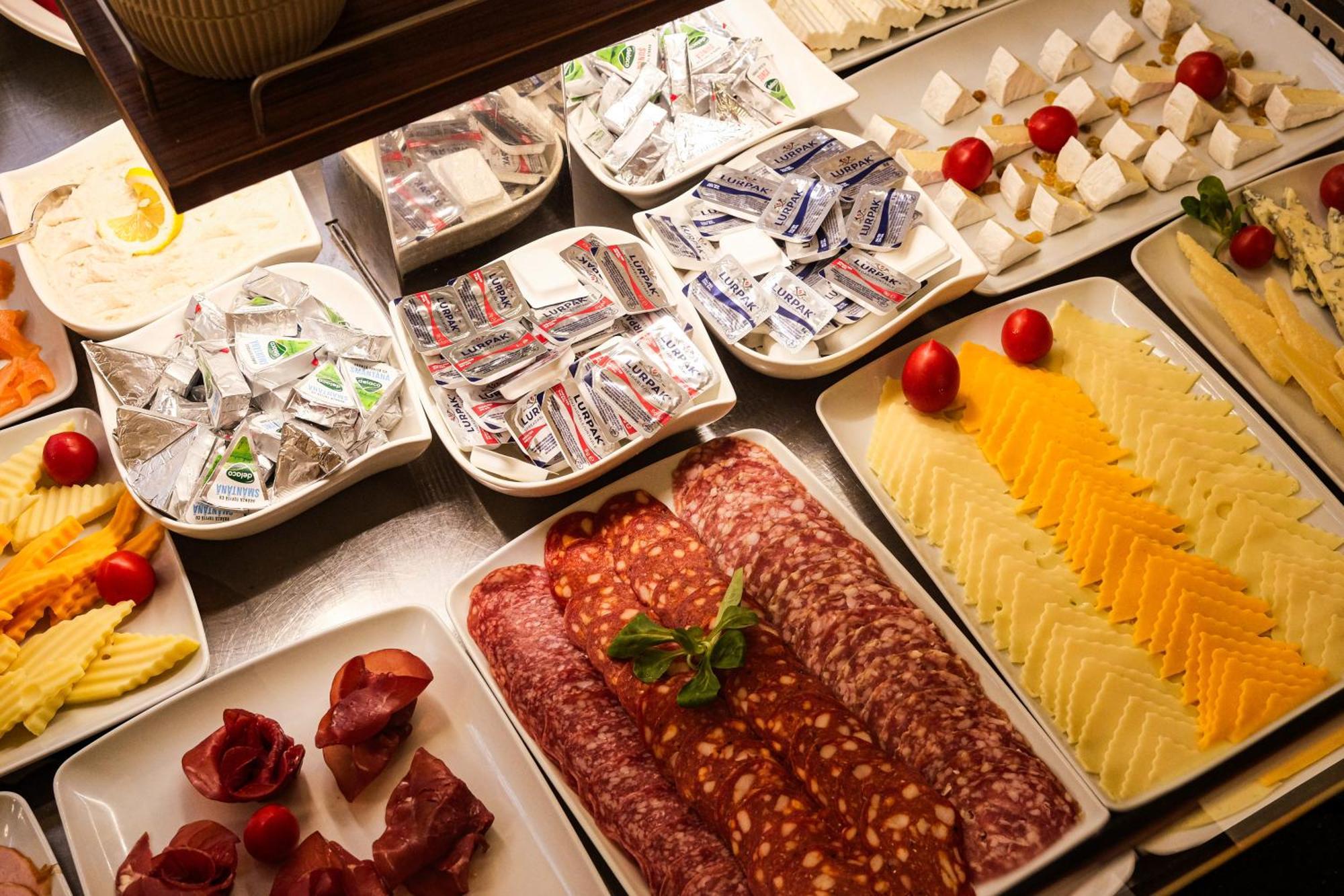 Hotel Del Mar & Conference Center Mamaia Ngoại thất bức ảnh